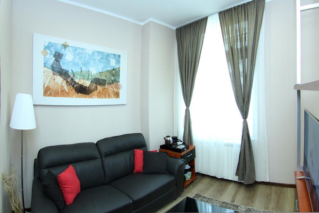 Gala Luxury Suites Belgrade Room photo